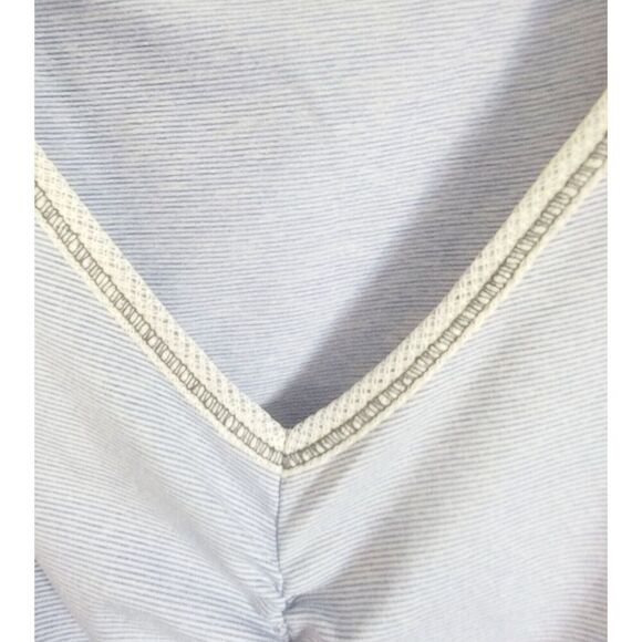 Chico's Zenergy 2  Sleeveless Tunic Top Size Large Blue White Striped Rouge Frnt - Picture 6 of 7